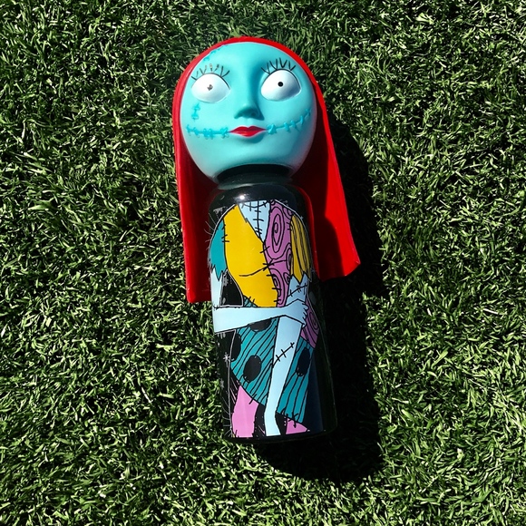Disney's Jack & Sally Aluminum Water Bottle - Picture 3 of 6